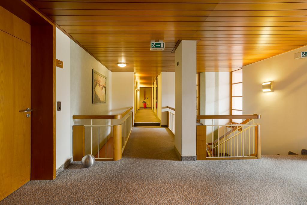 Hotel Am Brenner เทาเบอร์บิชอฟส์ไฮม์ ภายนอก รูปภาพ